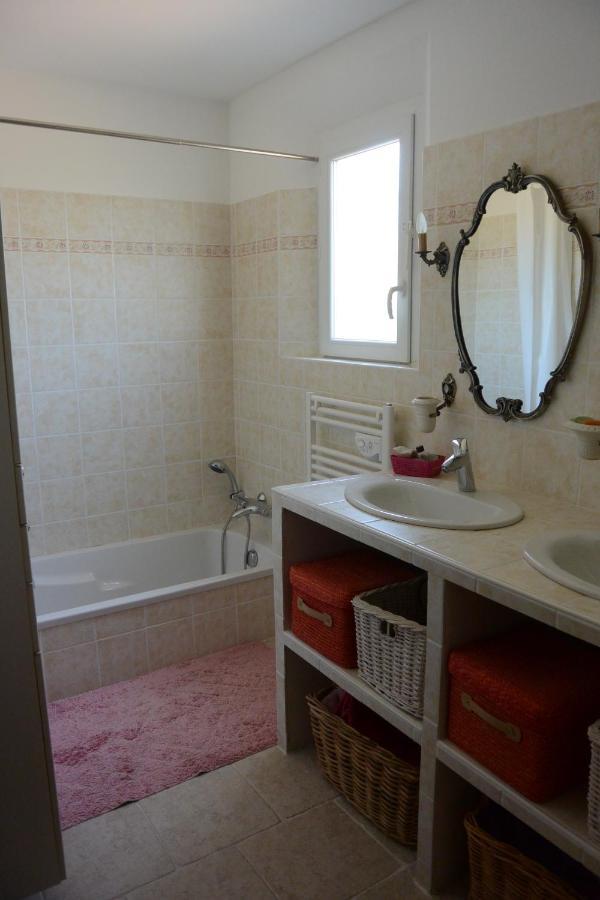 Bed and Breakfast Chez Regine Et Gregoire Marseilles Exterior foto